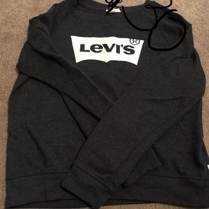 Levi’s sweatshirt
